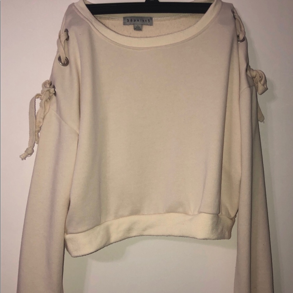 long sleeve crop top